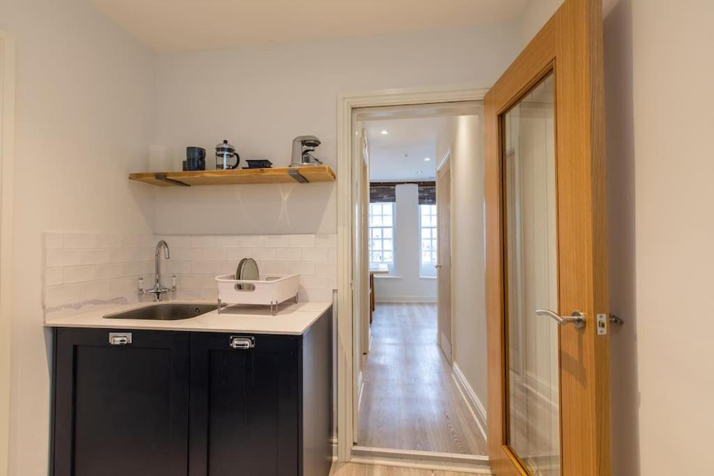 סקארבורו Herring Girl House - Harbourside Property, Sleeps 8 מראה חיצוני תמונה